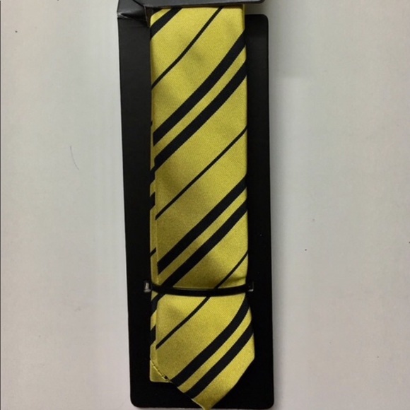 Hufflepuff Other - Harry Potter Hufflepuff tie for men or kids